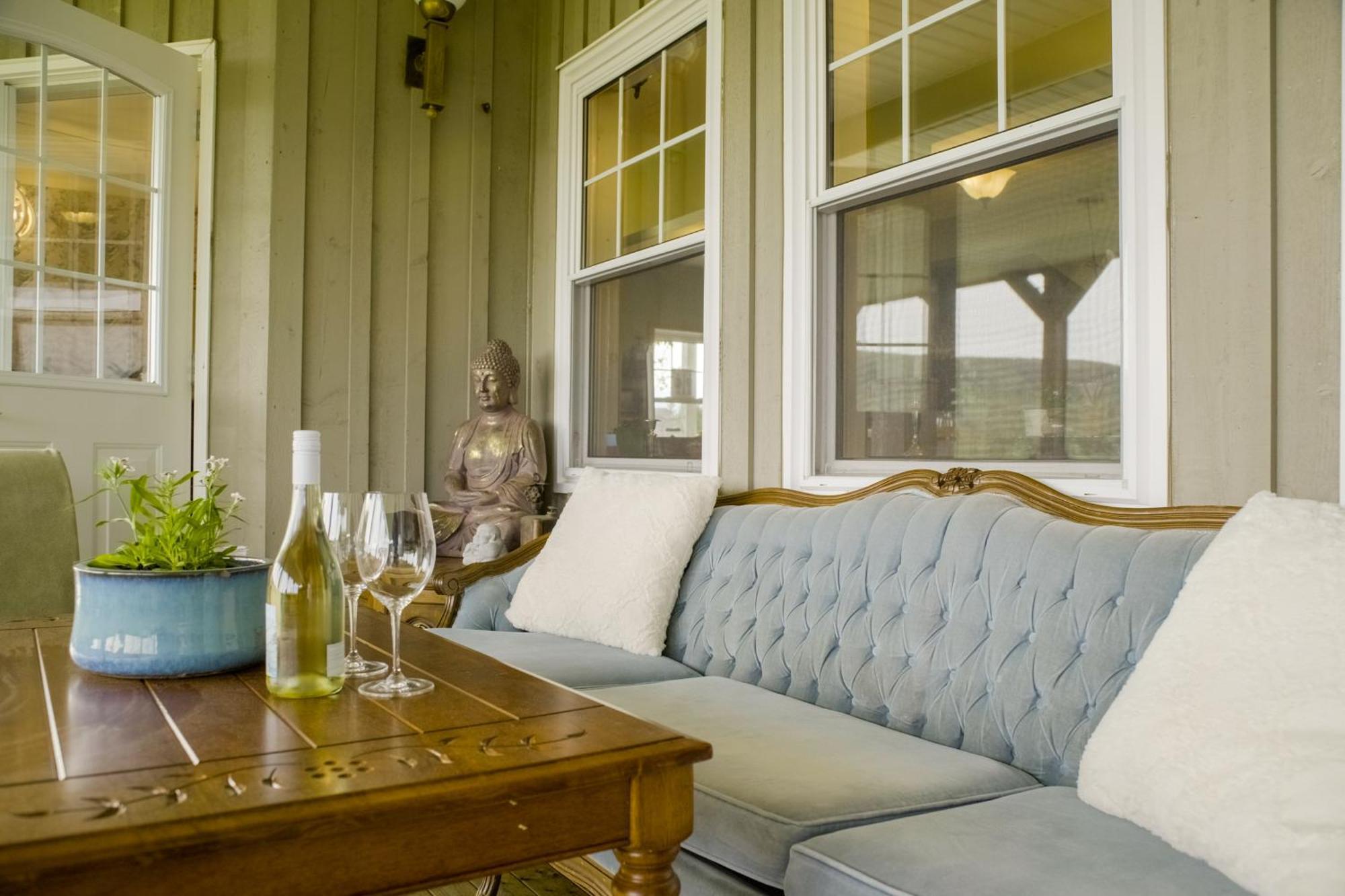 Chanterelle Inn & Cottages Baddeck Exterior photo